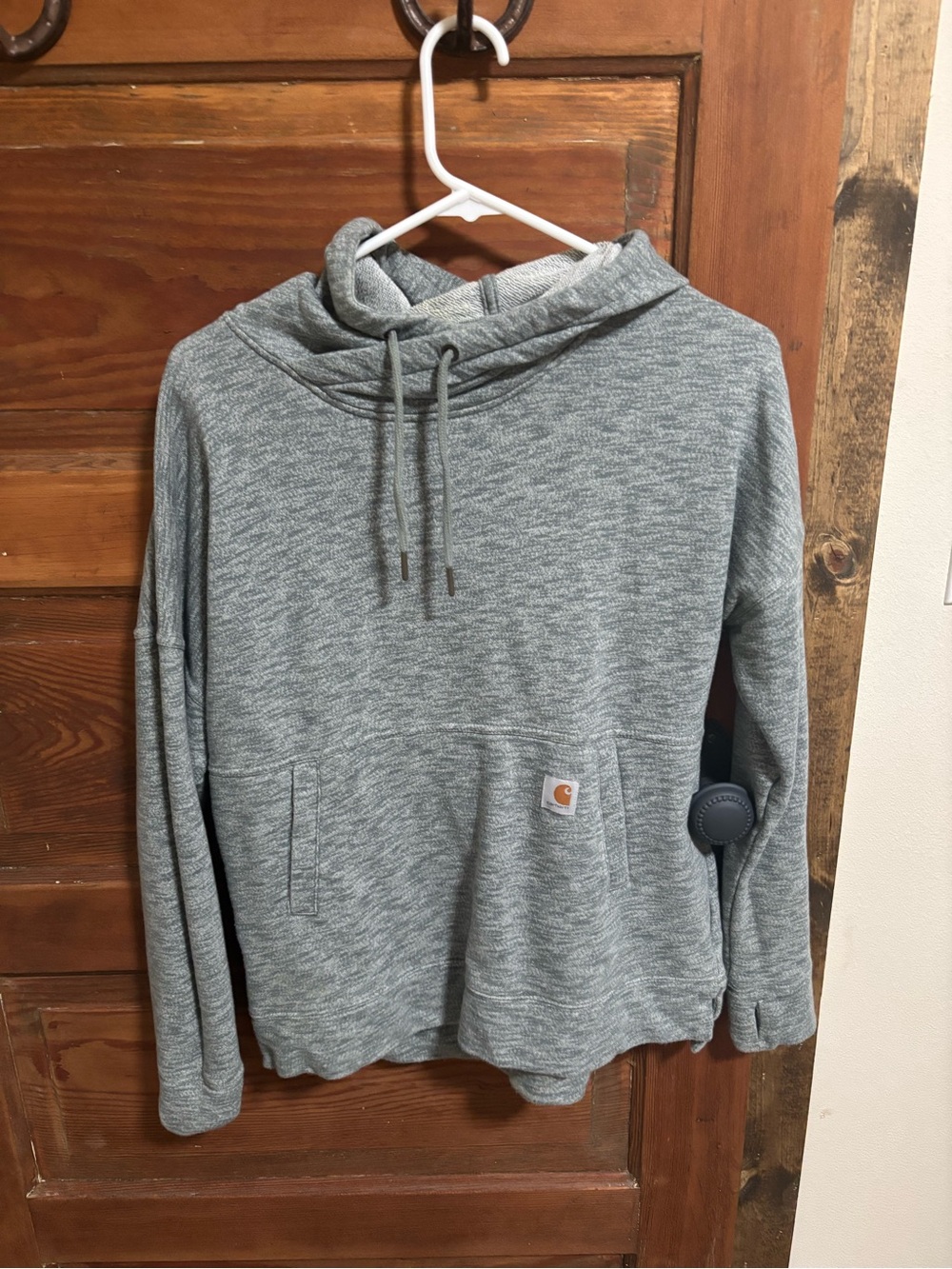 Women’s carhart sweatshirt